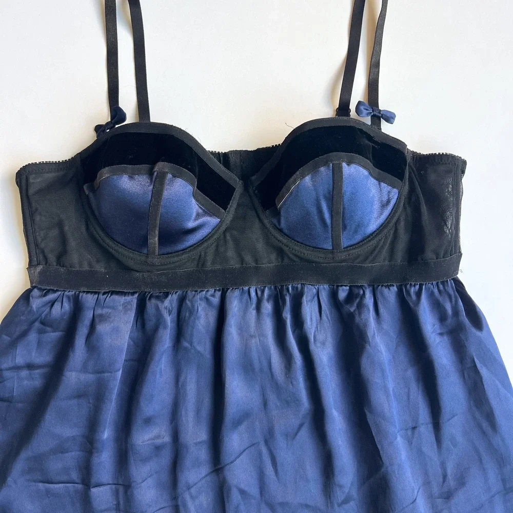 bebe vintage blue